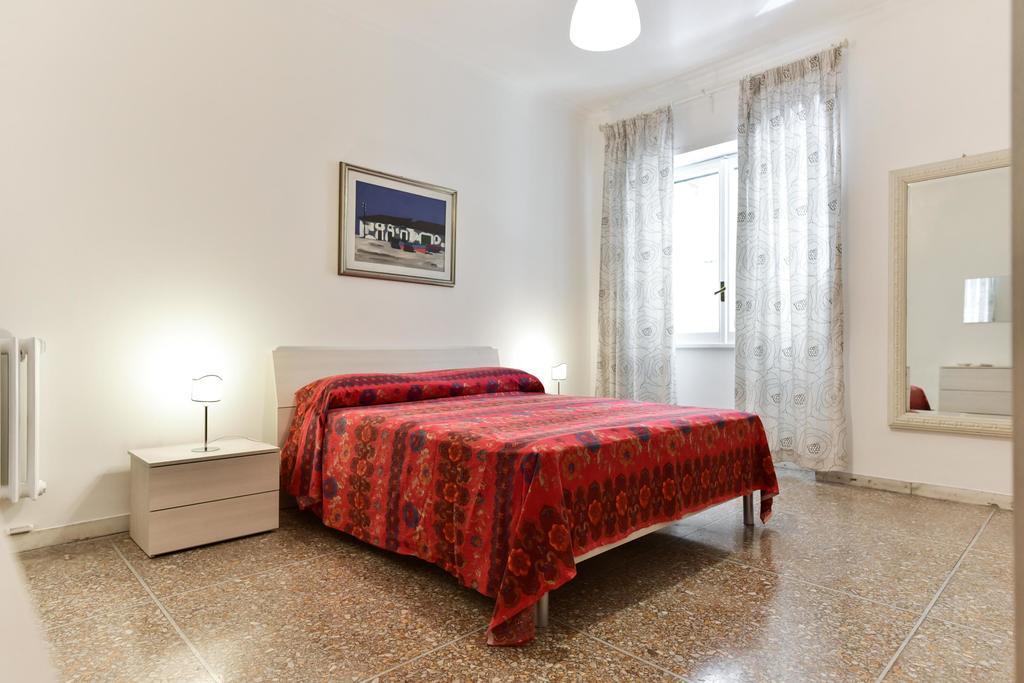 Red & White Vatican Apartment 罗马 外观 照片