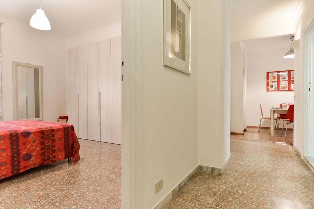 Red & White Vatican Apartment 罗马 外观 照片