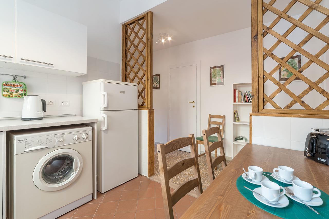 Red & White Vatican Apartment 罗马 外观 照片