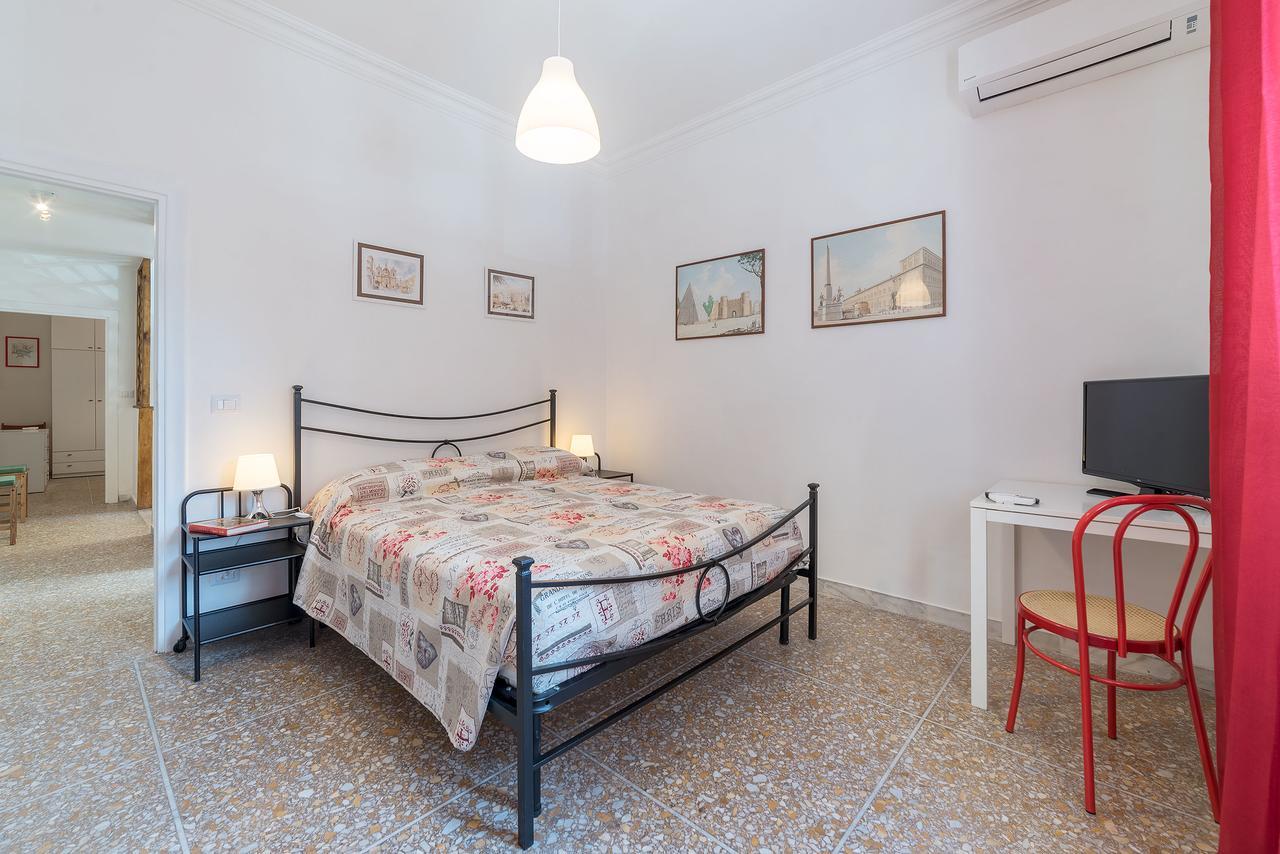 Red & White Vatican Apartment 罗马 外观 照片